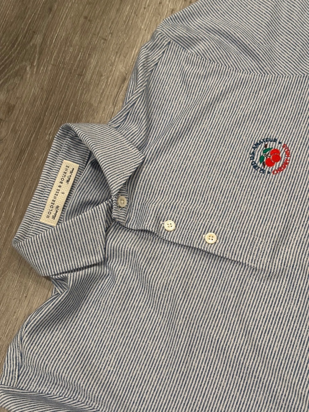 Holderness & Bourne The Maxwell Polo Shirt Tailored Fit Blue White Stripe Mens S